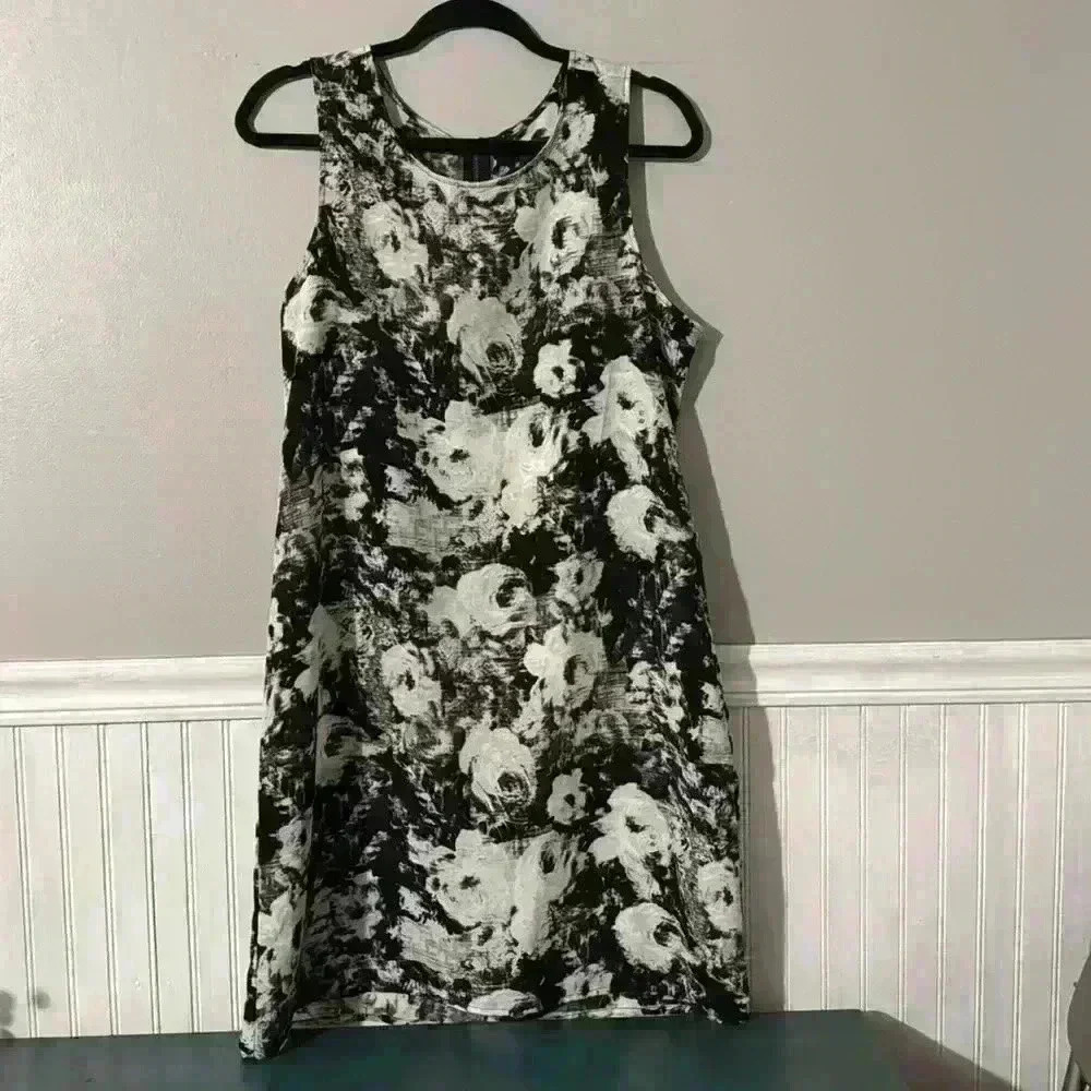 Gap Women’s Sleeveless Dress Size Large